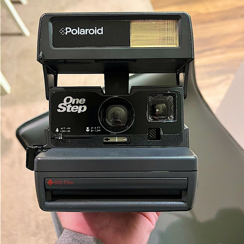 Vintage Polaroid 600 Camera